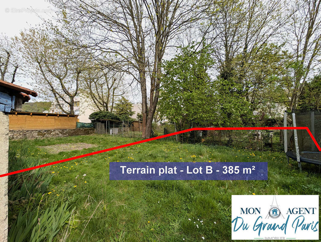 Terrain à JOUY-EN-JOSAS