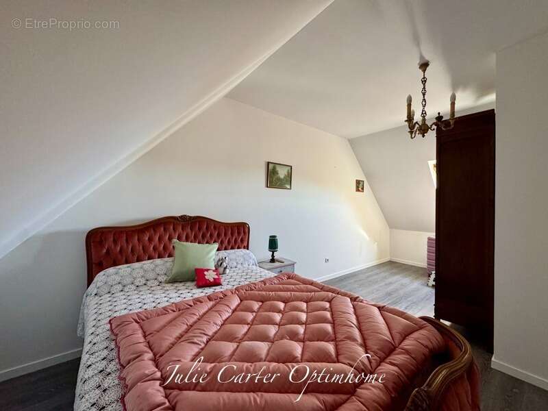 Maison à SABLE-SUR-SARTHE