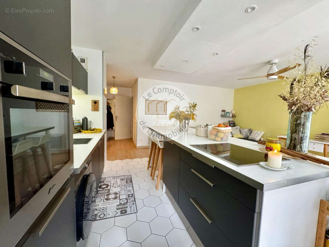 Appartement à MARSEILLE-10E