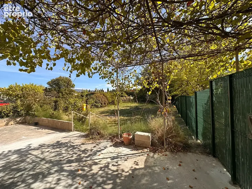 Maison avec grand jardin arboré - photo 2
