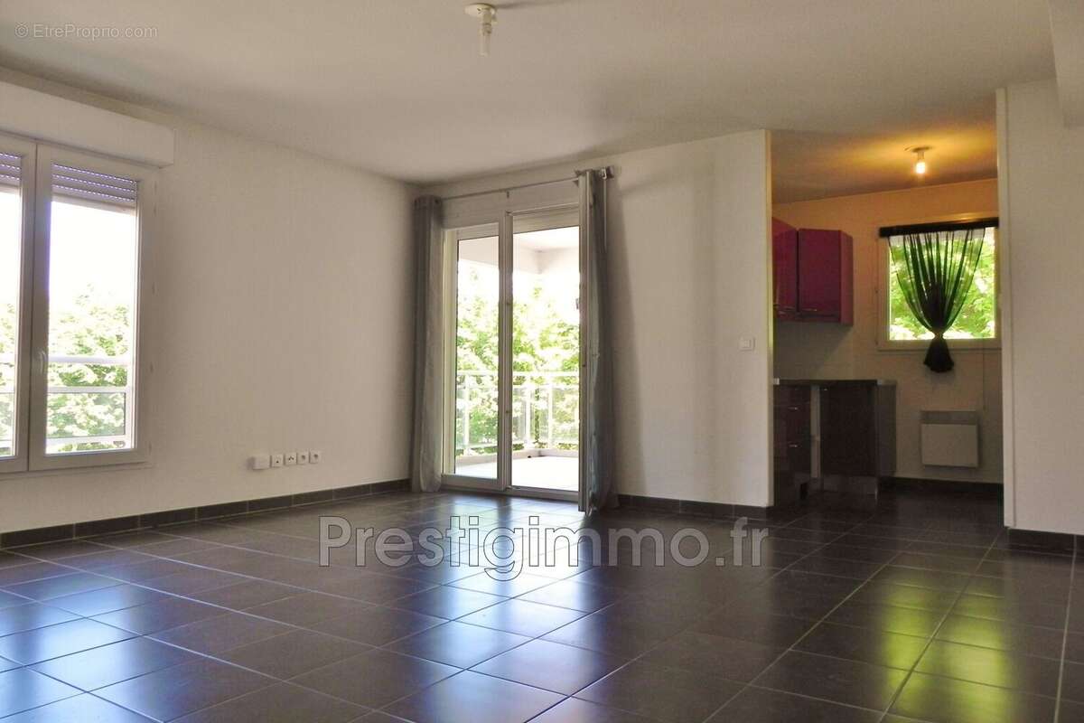 Appartement à MANDELIEU-LA-NAPOULE