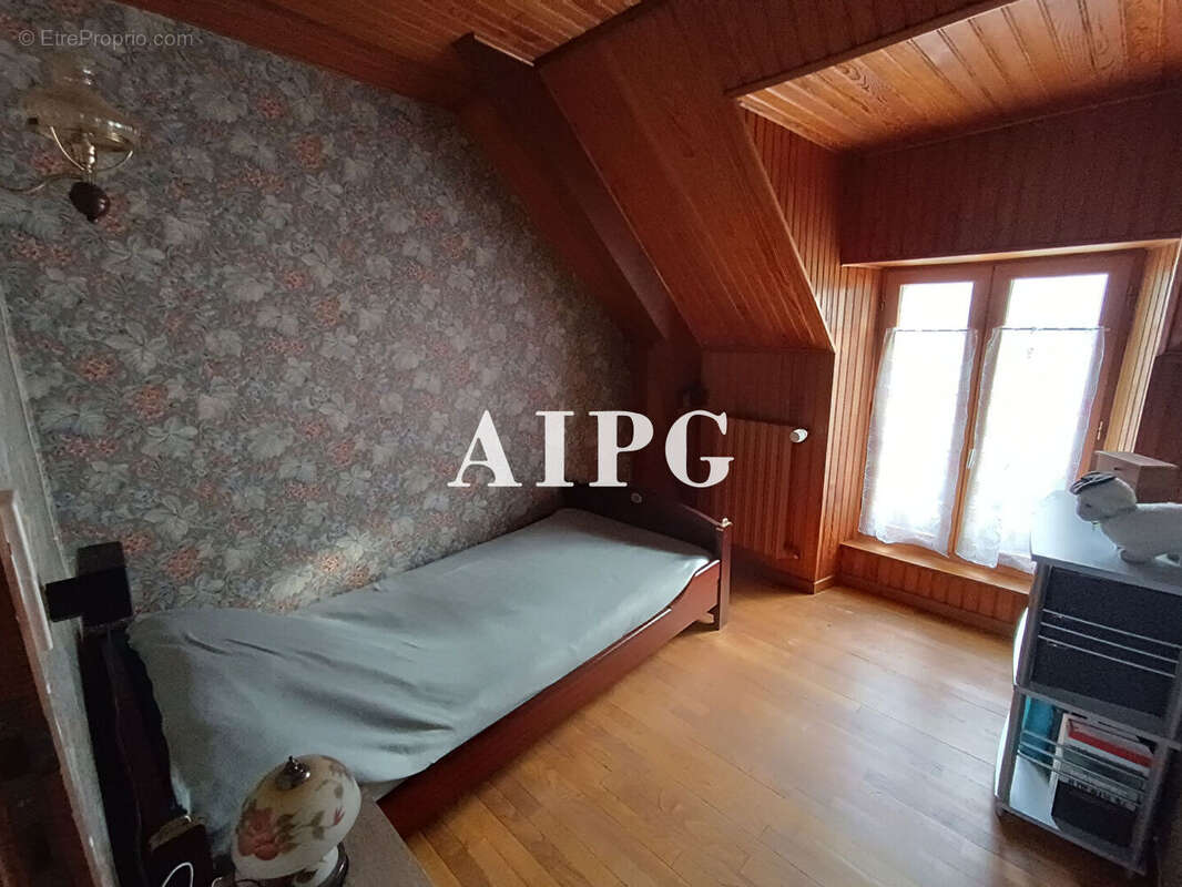 Maison à MUR-DE-BRETAGNE