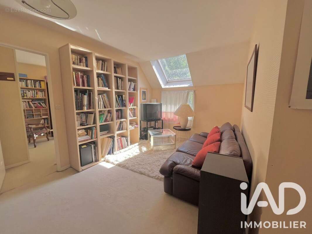 Maison 171 m² à Perigny  - photo 7