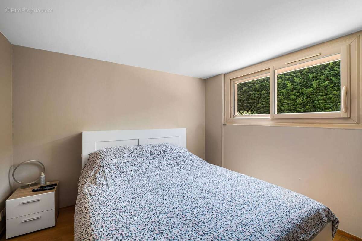 Maison t8 de 196 m2 - photo 9