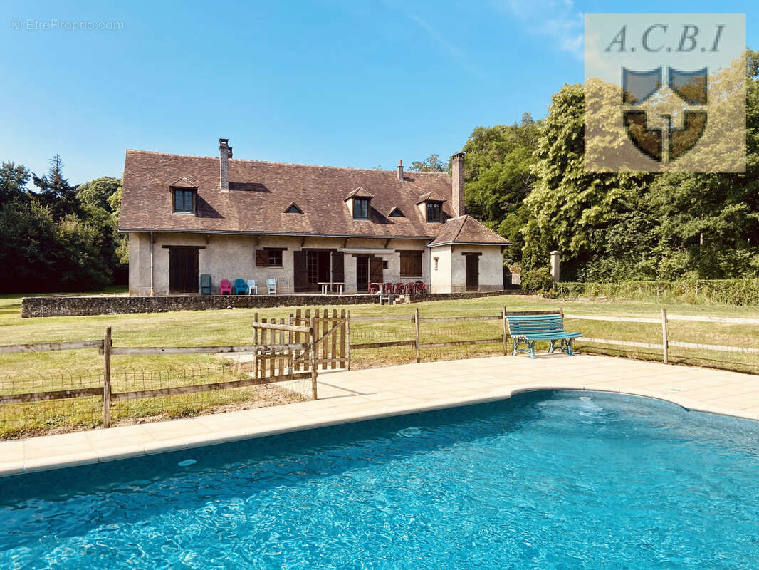 Maison à SAVIGNY-SUR-BRAYE