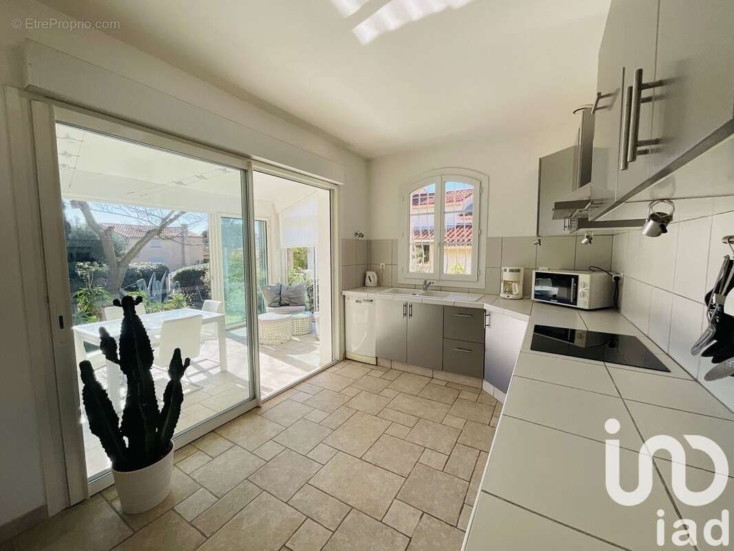 Photo 6 - Maison à SIX-FOURS-LES-PLAGES