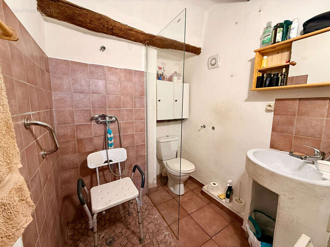 Appartement à TOURVES
