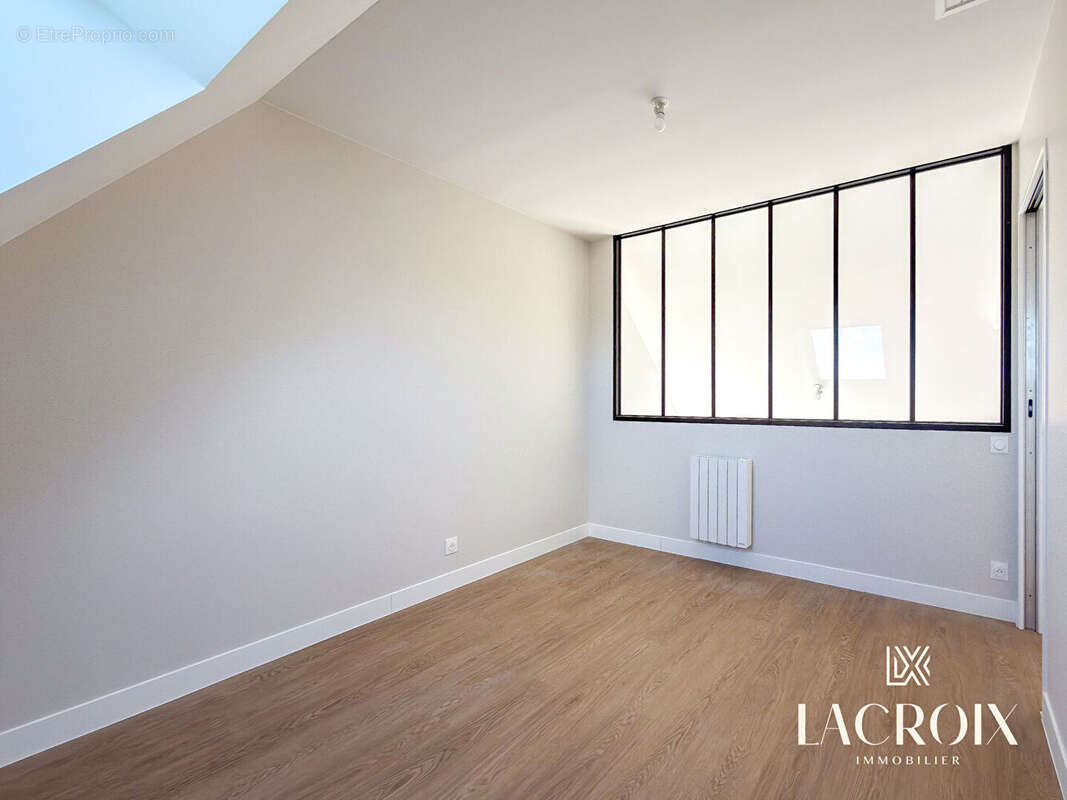 A vendre - maison 8 pièces - saint-carné - photo 8