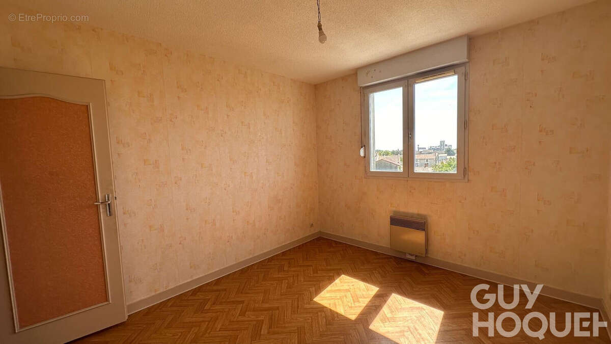Appartement à NEUVILLE-DE-POITOU