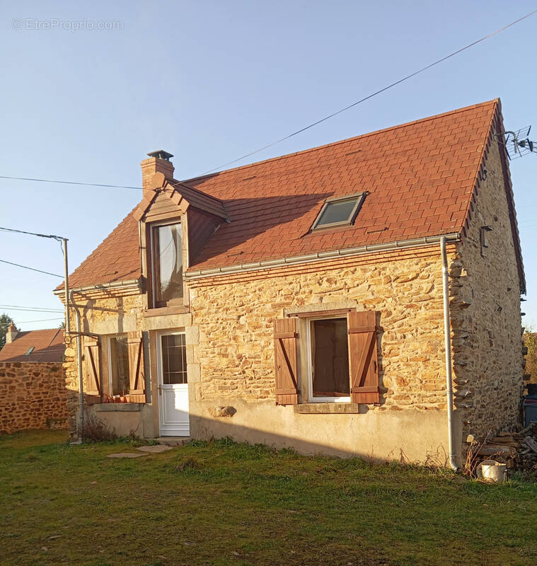 Maison à POULIGNY-NOTRE-DAME