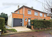 Maison à COURRIERES