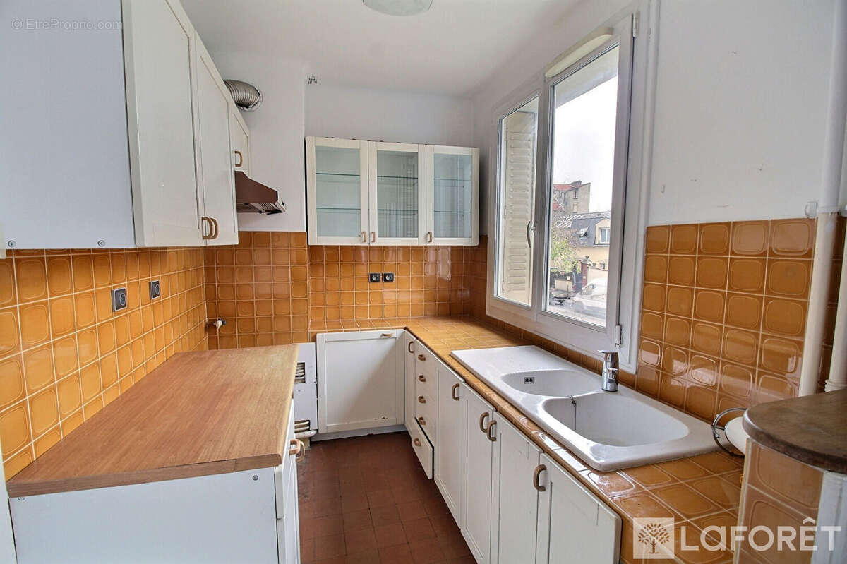 Appartement à COLOMBES