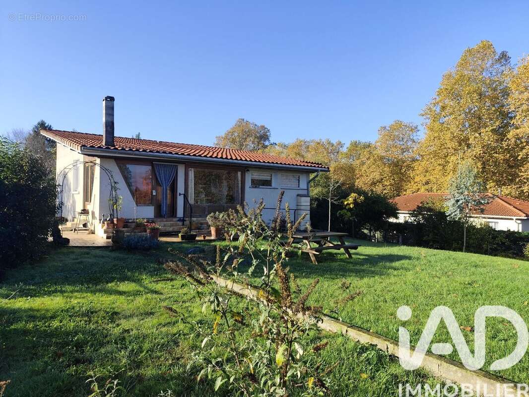 Photo 2 - Maison à AIRE-SUR-L'ADOUR