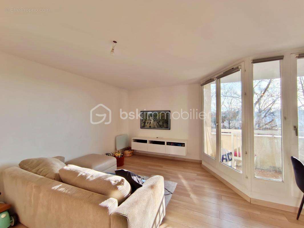 Appartement à GUYANCOURT