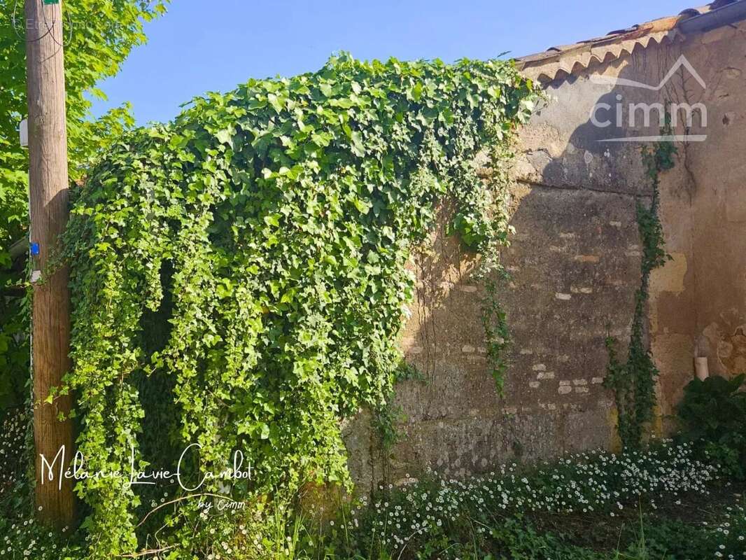 Maison à BEDENAC