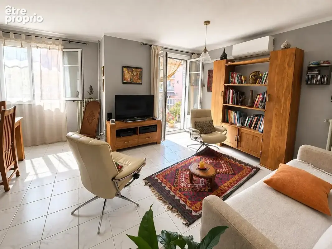 Valrose 4 Pièces avec balcons et parking - photo 3