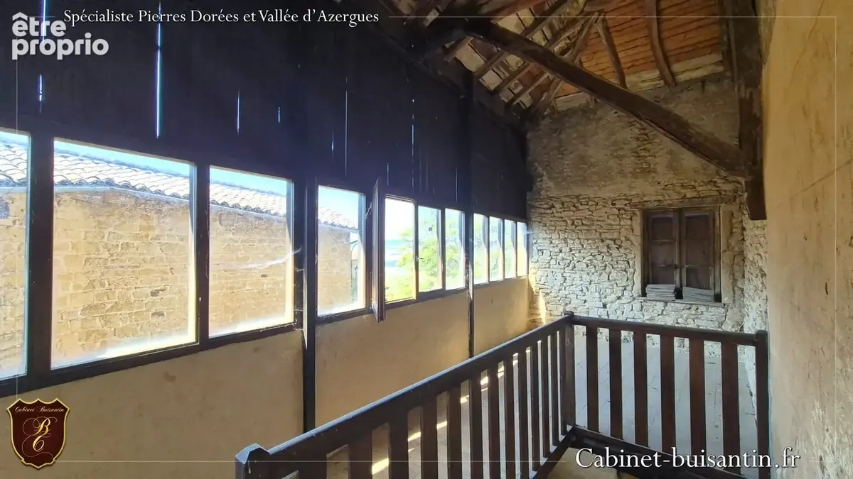 Maison en pierres centre village - photo 13