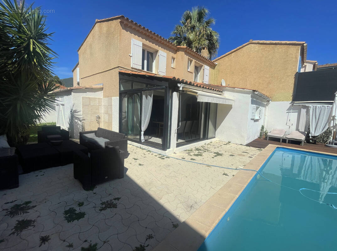 Maison à NYONS
