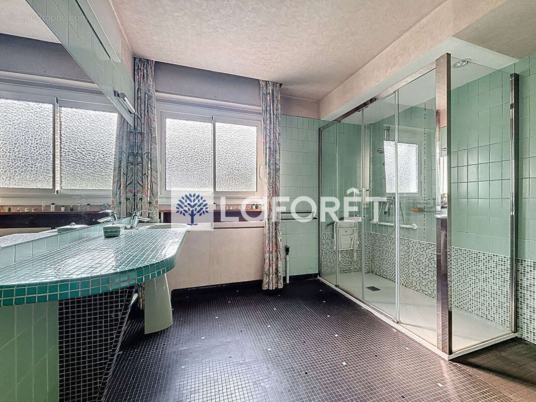 Maison à LOUVECIENNES