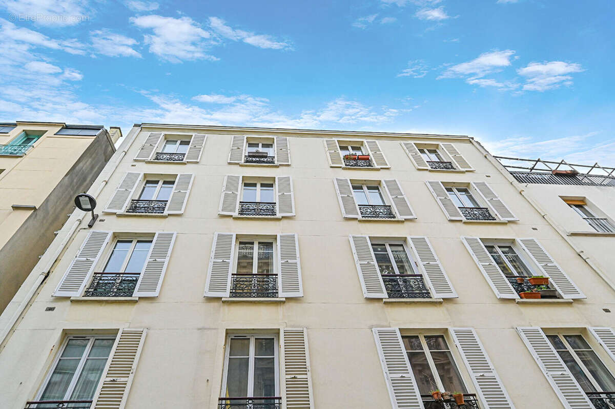 Appartement à PARIS-19E