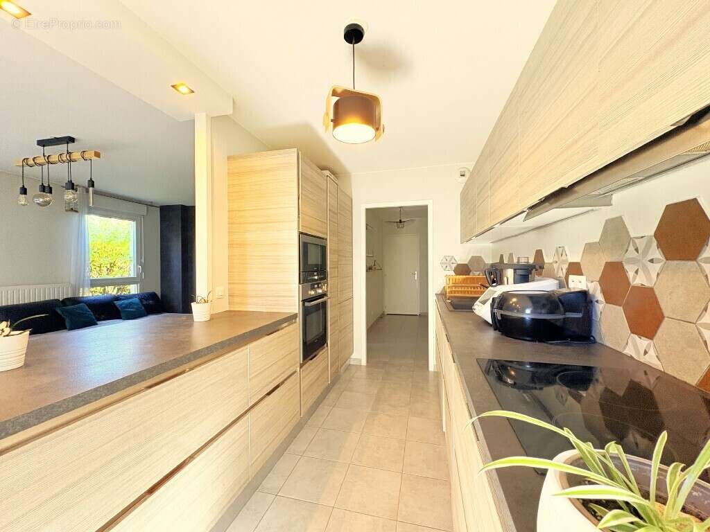 Appartement à SEYNOD