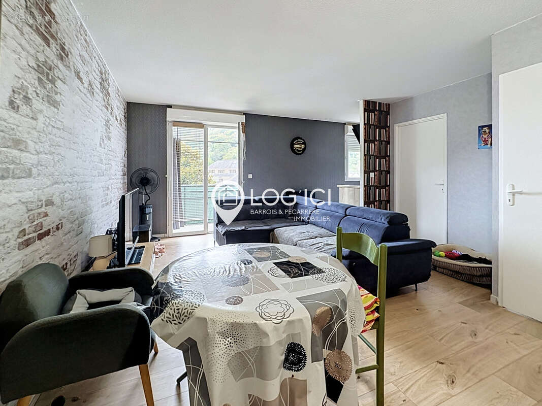 T2 bis avec balcon, parking et vue montagnes - photo 2