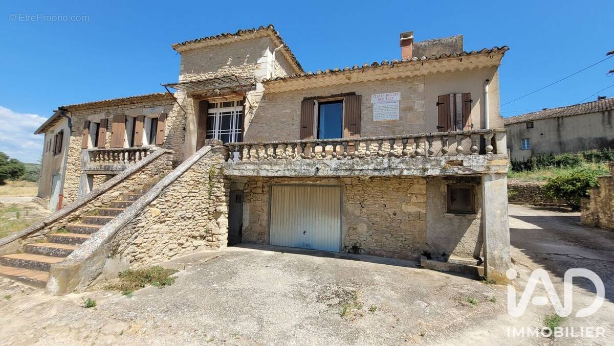 Photo 1 - Maison à MENERBES