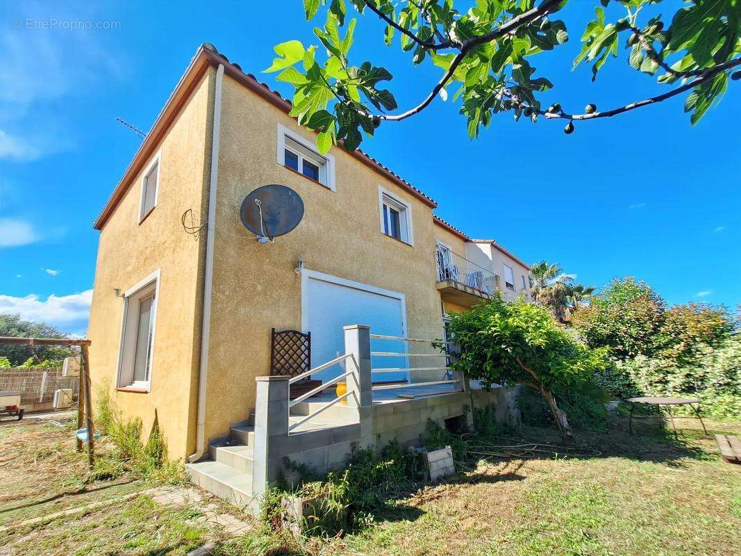 Maison à VILLELONGUE-DE-LA-SALANQUE