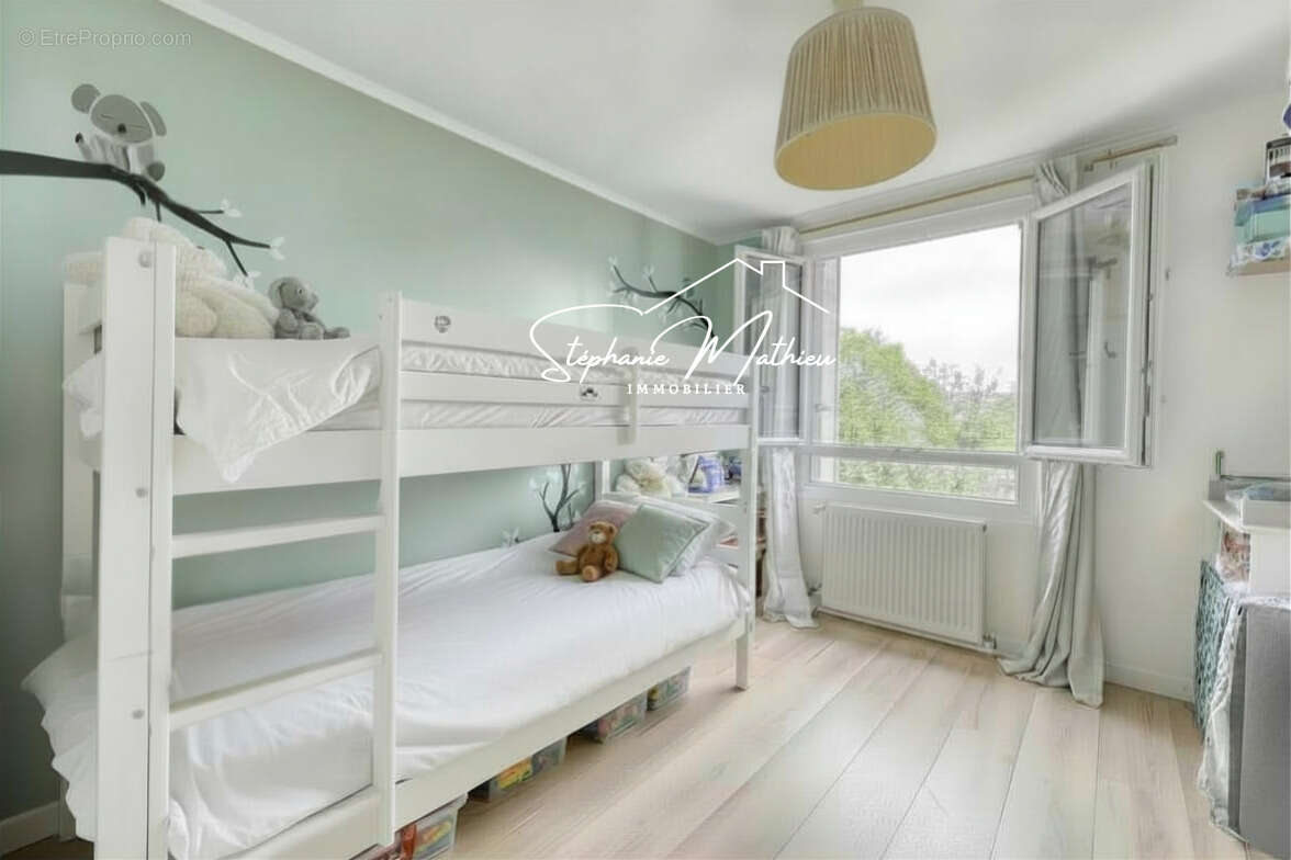 Appartement à RUEIL-MALMAISON