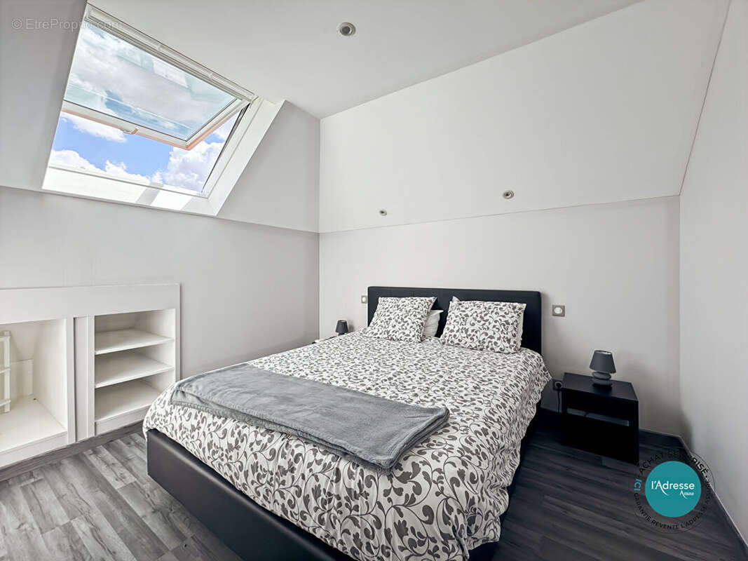 Maison à GUIGNEVILLE-SUR-ESSONNE