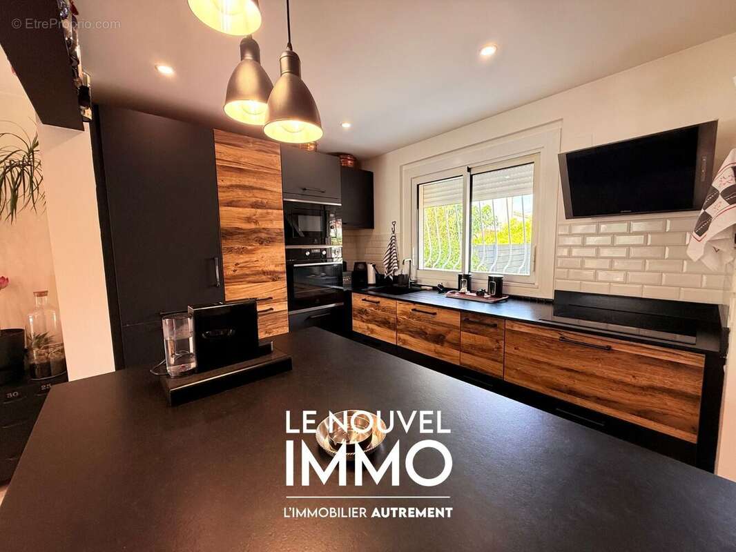 Maison 82 m² à Marignane  - photo 4