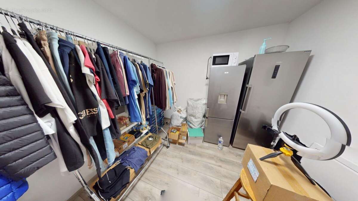 Commerce à FRONTIGNAN