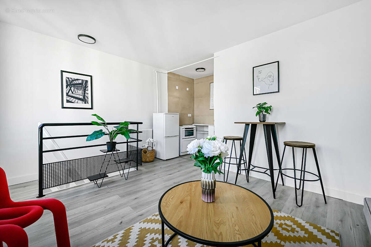Appartement à PARIS-12E