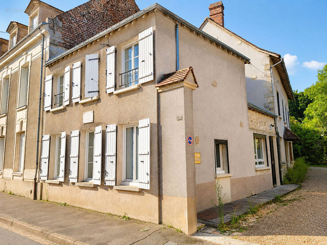 Maison à MAINTENON