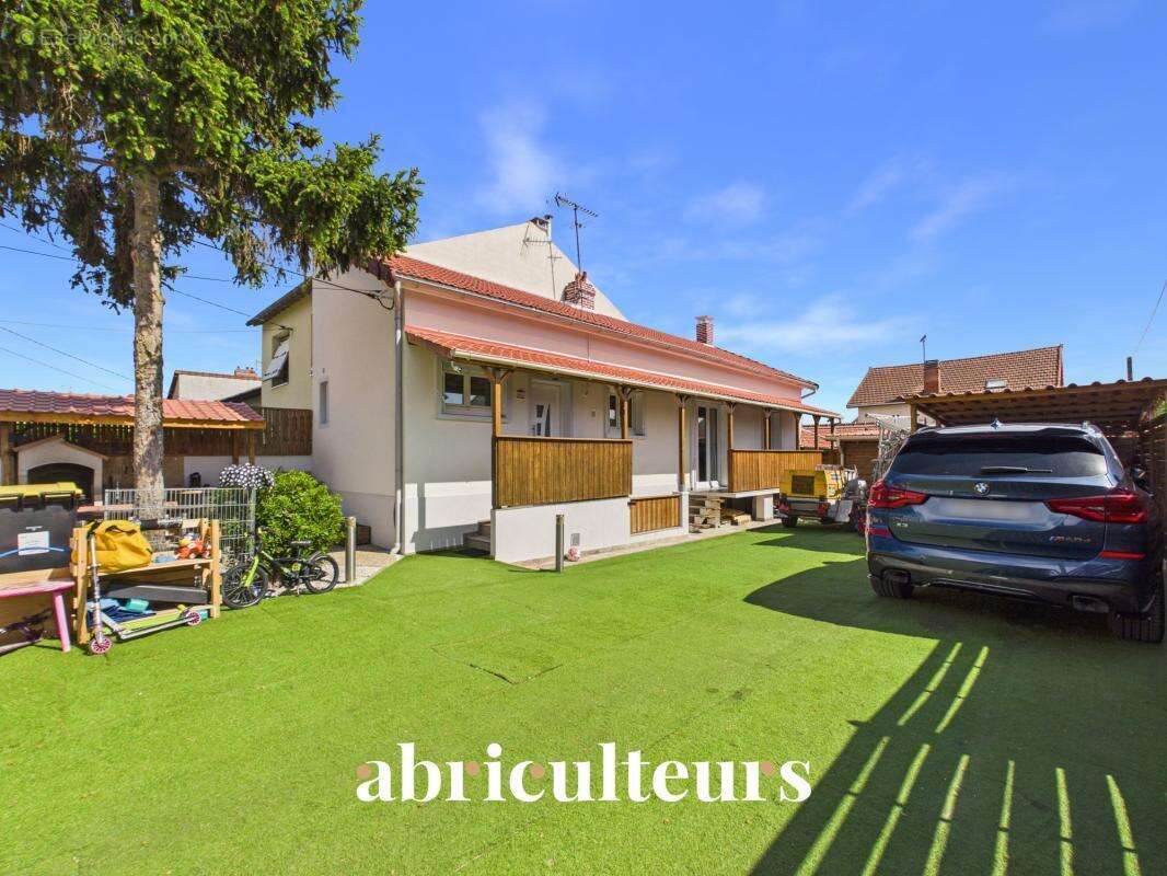 Maison à BEZONS