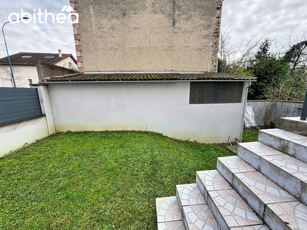 Maison à CHOISY-LE-ROI