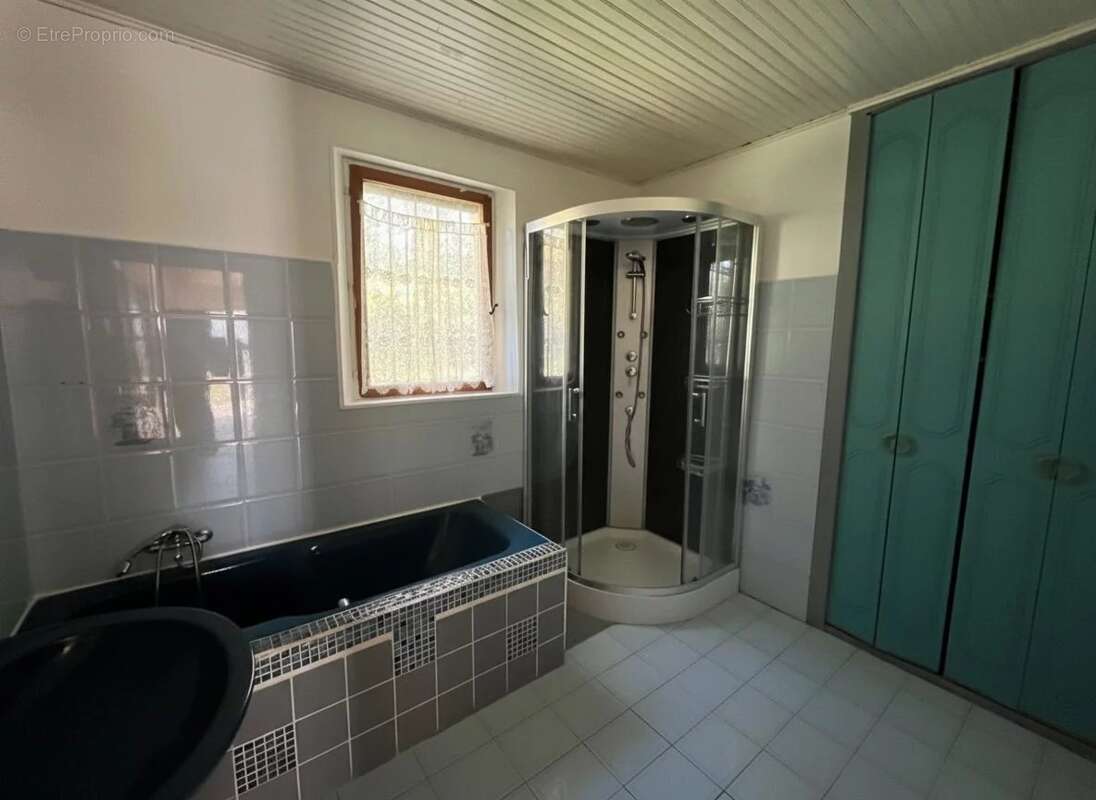 Maison à MERINDOL