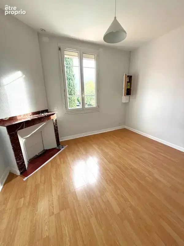 Immeuble Cote Pavée - 330 m² / 5 appt - photo 7