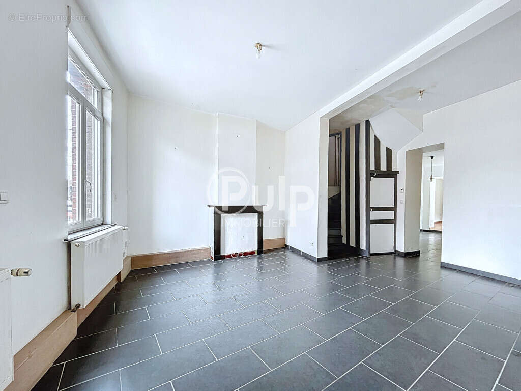 Maison à SOMAIN
