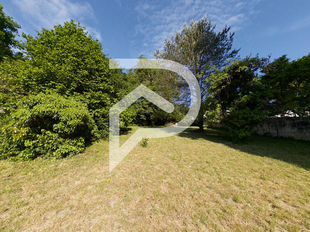 Terrain à COEUVRES-ET-VALSERY