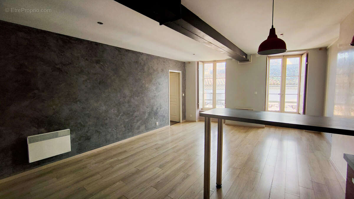 Appartement à AUBENAS