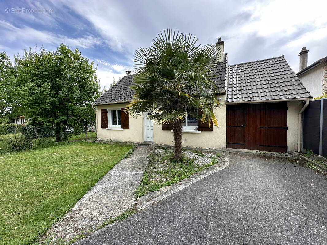 Maison à SOISY-SUR-ECOLE