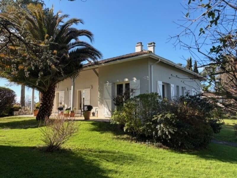 Maison à AIGNAN