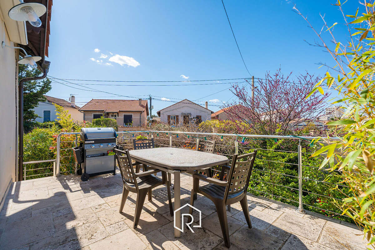 Maison à MARSEILLE-12E