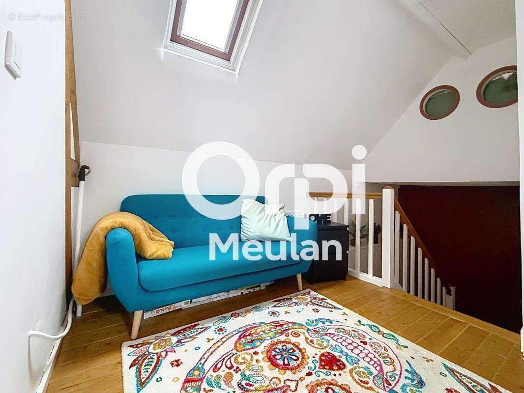 Maison à MEULAN