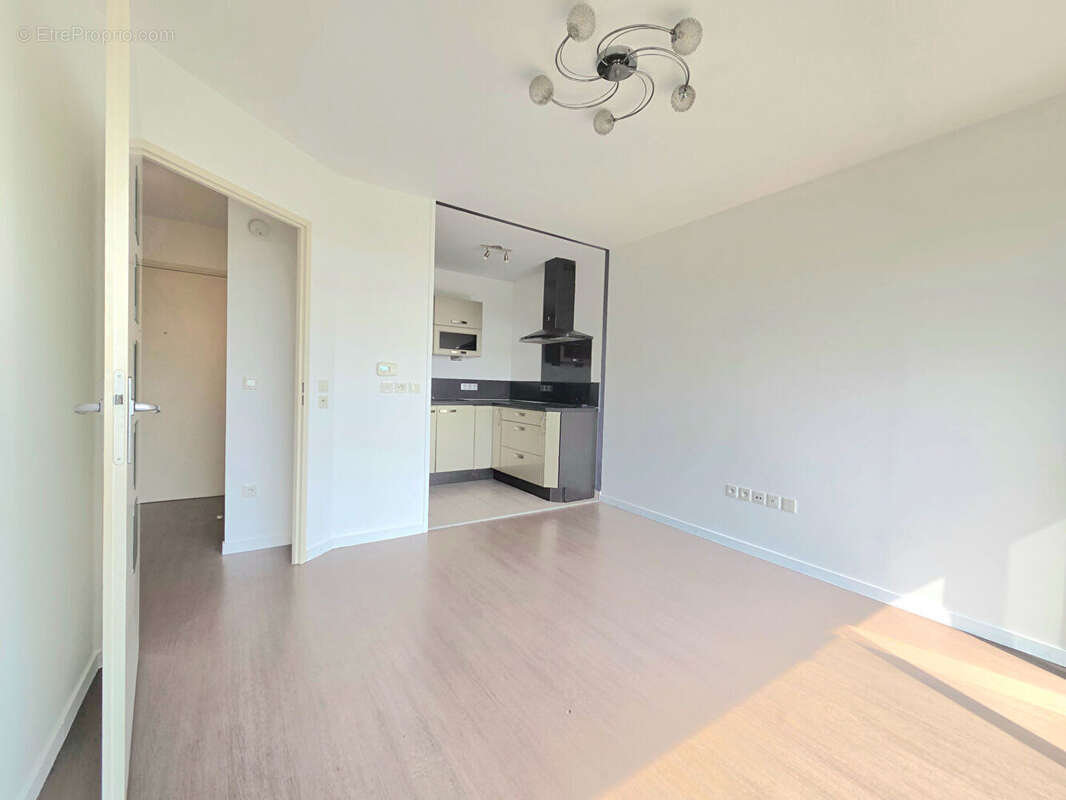 Appartement à AULNAY-SOUS-BOIS