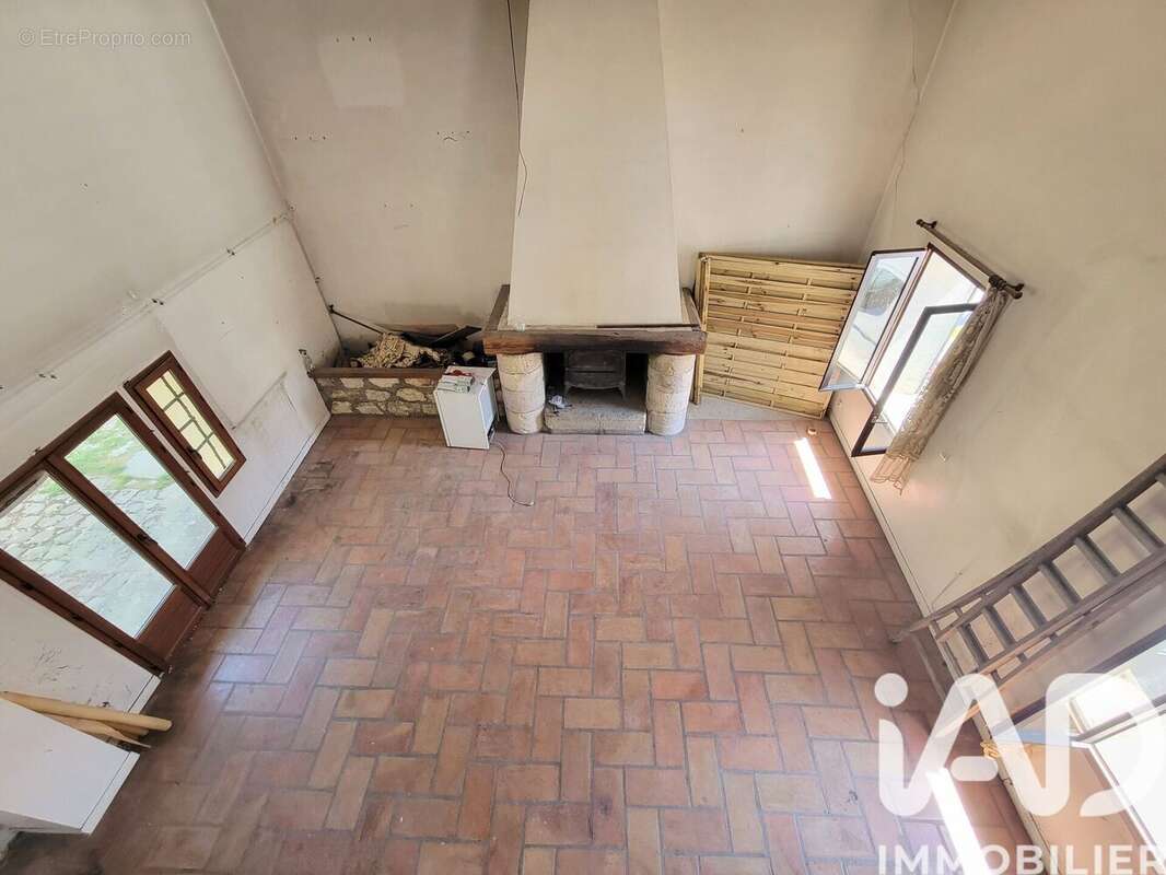 Photo 4 - Maison à VILLENEUVE-LE-ROI