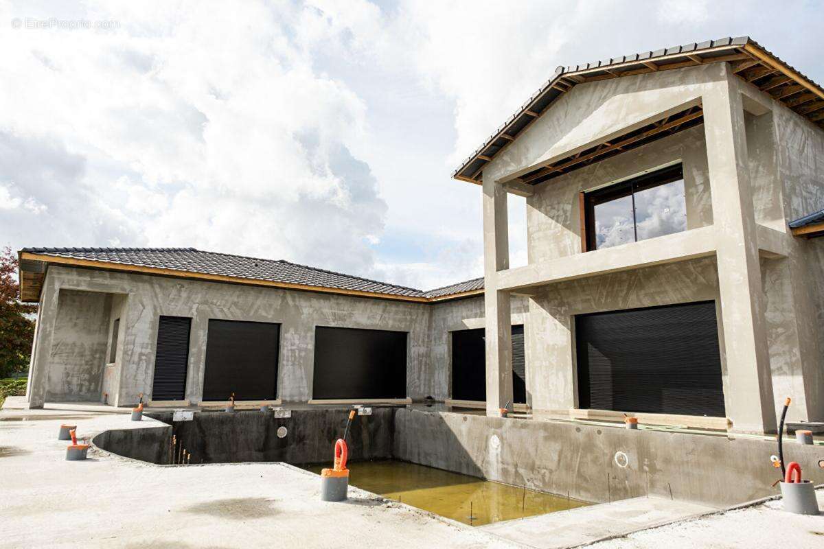 Maison à SAINT-LOUBES