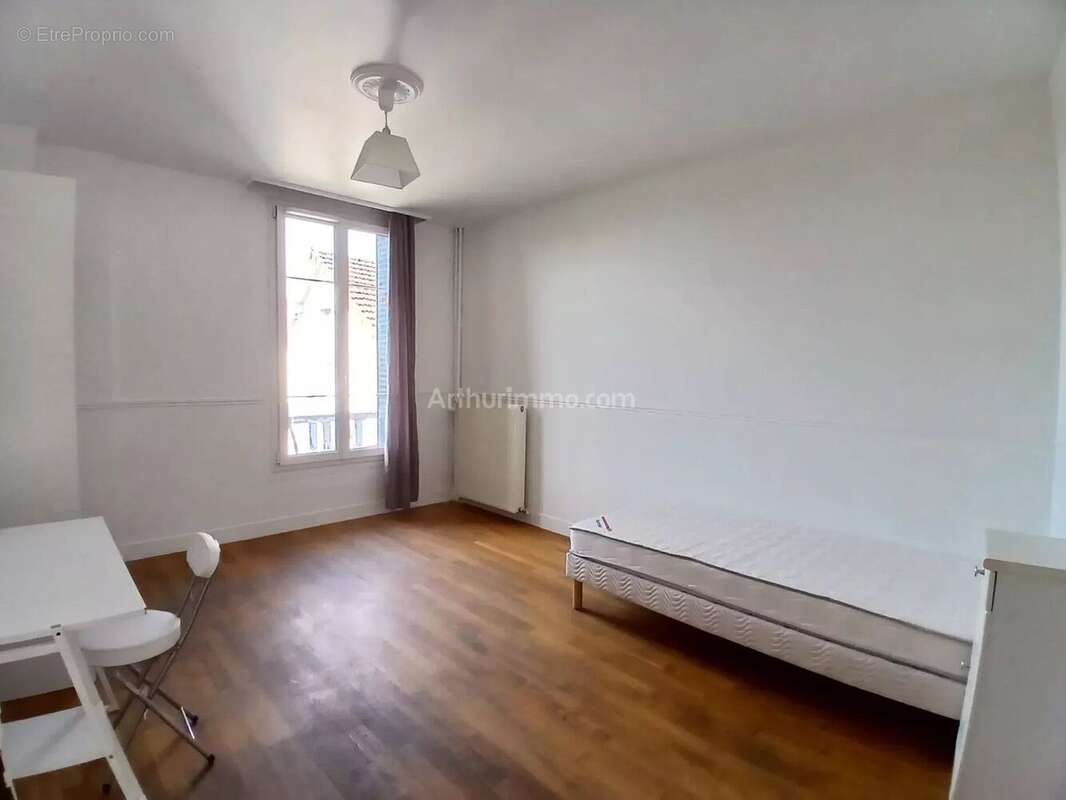 Maison à VILLENEUVE-SAINT-GEORGES