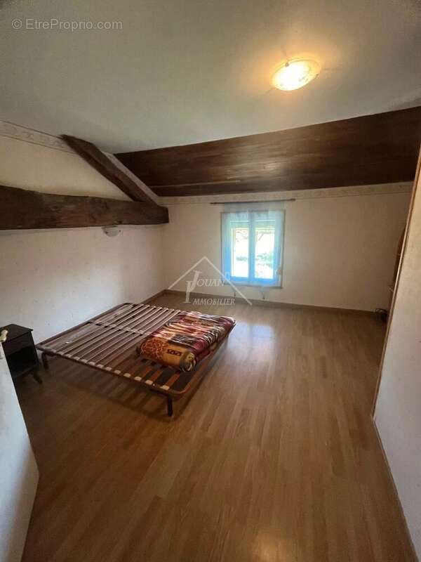 Maison à BROUT-VERNET